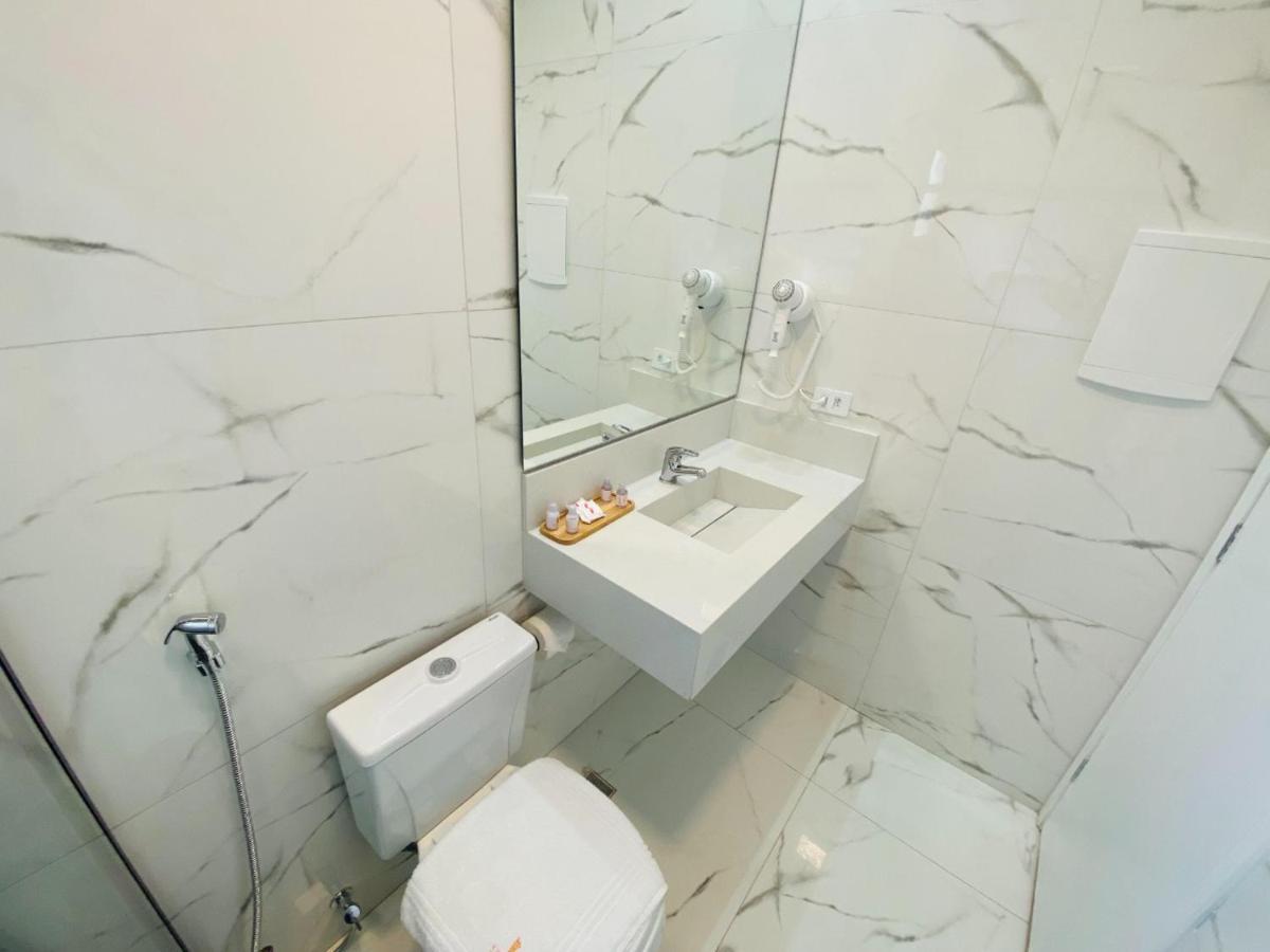 Hotel Chales Capitanias Агуас-ді-Ліндоя Екстер'єр фото