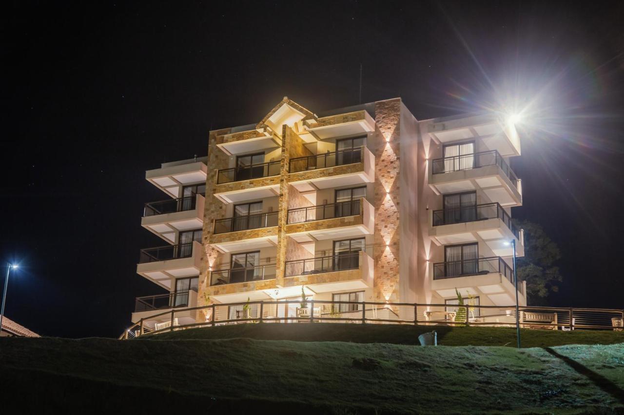 Hotel Chales Capitanias Агуас-ді-Ліндоя Екстер'єр фото